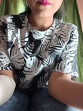 Hott Archana online show from February 5, 2026, 7:26 am