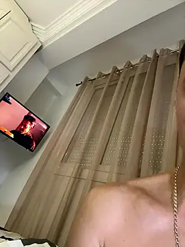 Merousexy282828 online show from January 7, 2026, 4:01 pm