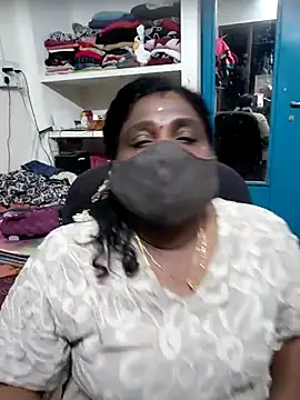 Tamil Kavitha10 online show from May 8, 2026, 7:17 pm