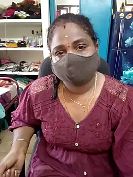 Tamil Kavitha10 online show from April 23, 2026, 1:12 am