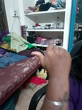 Tamil Kavitha10 online show from February 22, 2026, 5:58 pm