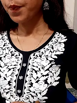 siya rani67 online show from October 16, 2025, 12:02 pm