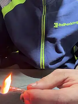 420boy   online show from November 12, 2025, 9:18 pm