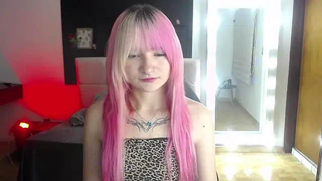  Charlotte Collins  online show from July 9, 2026, 4:39 pm