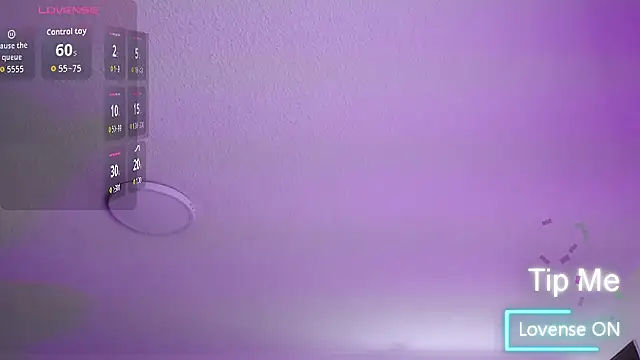  Charlotte Collins  online show from October 8, 2025, 3:46 pm