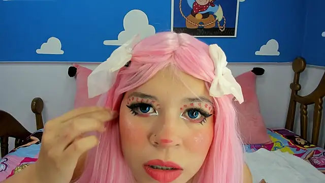 miss  evolet online show from November 12, 2025, 11:03 am