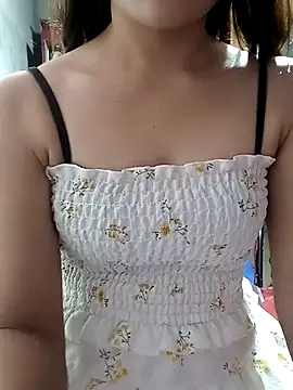 mymy06 online show from November 1, 2025, 12:10 pm