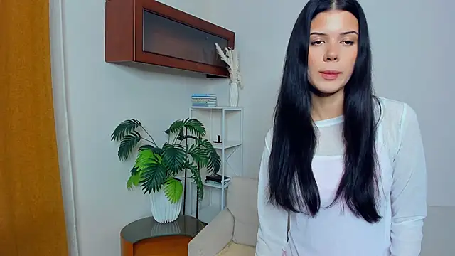 JoCauterucci online show from September 9, 2025, 6:45 am