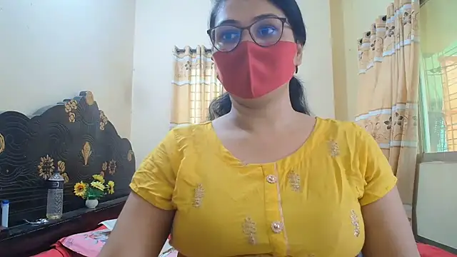 Elena cruz5 online show from June 16, 2026, 7:52 am
