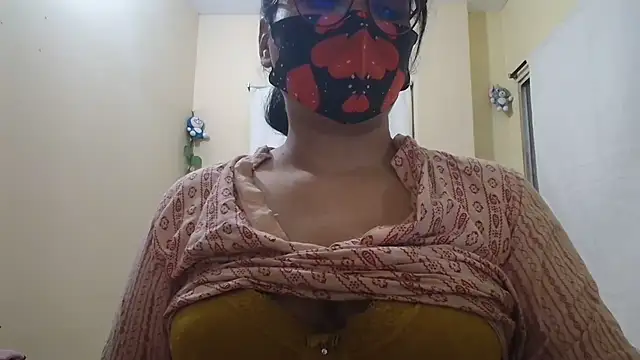 Snapshot of Elena_cruz5 chatting on August 7, 2026, 5:41 pm Elena cruz5 online show from August 7, 2026, 5:41 pm
