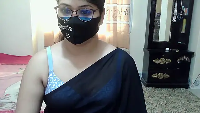 Elena cruz5 online show from December 17, 2025, 2:49 am