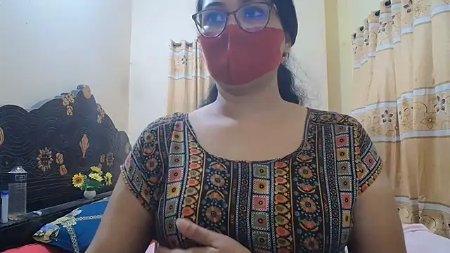 Elena cruz5 online show from June 17, 2026, 3:44 pm