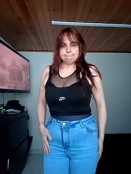 CARITOMIO online show from October 30, 2025, 4:15 pm