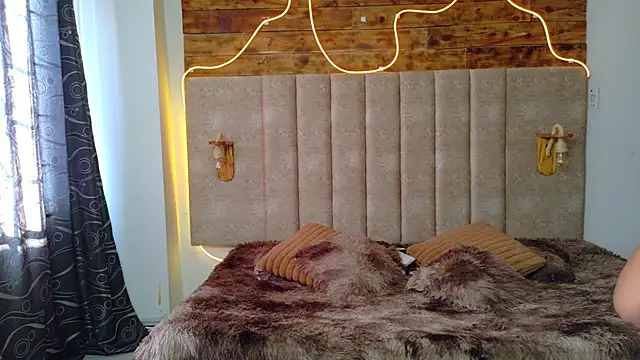 Emma visconti online show from September 21, 2025, 1:16 pm