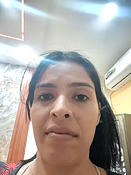 Snapshot of SaraBust chatting on September 23, 2025, 1:34 am SaraBust online show from September 23, 2025, 1:34 am