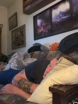 Stephanie1984 online show from March 19, 2026, 12:05 pm