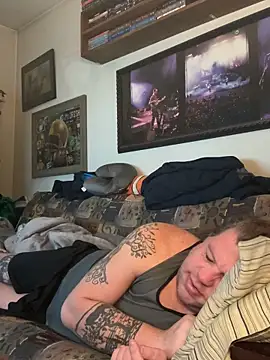 Stephanie1984 online show from February 13, 2026, 4:23 am