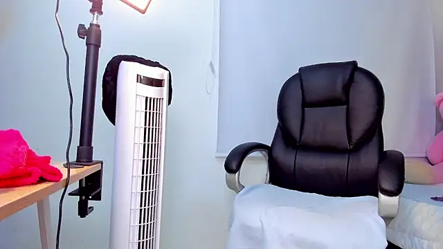 kate lua online show from October 6, 2025, 11:55 am