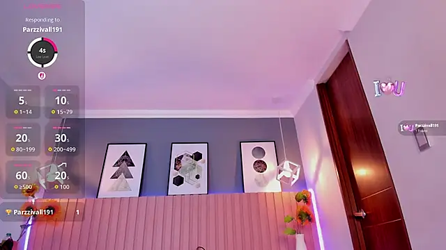 Nina Ford online show from November 25, 2025, 3:07 am