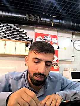 ahmet4090 online show from September 26, 2025, 1:18 pm