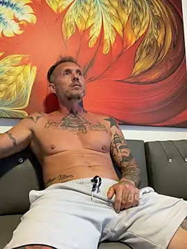 Snapshot of MagicLex1 chatting on September 27, 2025, 10:27 pm MagicLex1 online show from September 27, 2025, 10:27 pm