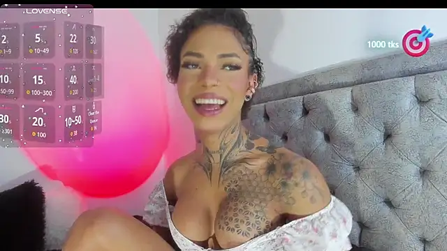 Snapshot of michell_danna chatting on October 2, 2025, 1:31 am michell danna online show from October 2, 2025, 1:31 am