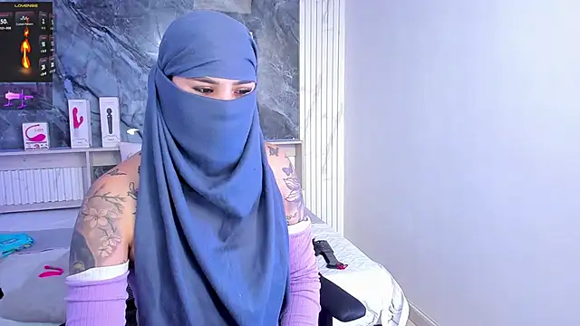 Nayla-Mouna online show from July 15, 2026, 12:23 pm