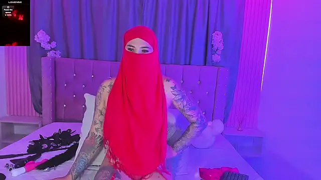 Nayla-Mouna online show from July 6, 2026, 7:38 pm