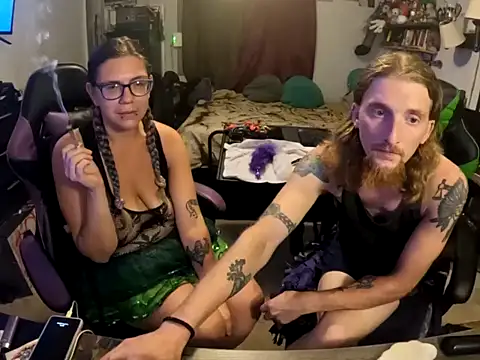 R4inbowK1tty online show from September 22, 2025, 3:56 am