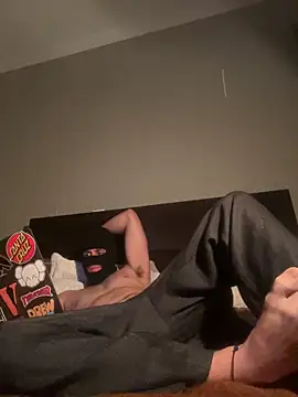 SinisterMads online show from November 17, 2025, 1:20 am