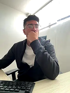 bryXonStorm online show from October 5, 2025, 2:41 pm