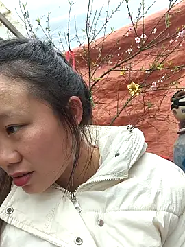 liu-liusexy online show from February 18, 2026, 6:22 am