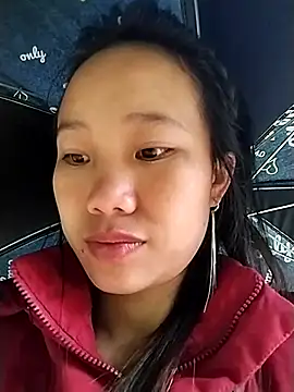 liu-liusexy online show from October 24, 2025, 2:21 am