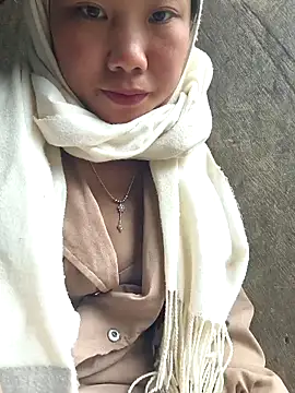 liu-liusexy online show from May 3, 2026, 2:49 am
