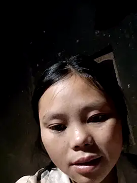 omiu-baby online show from November 16, 2025, 10:46 pm