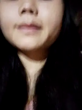 omiu-baby online show from April 26, 2026, 2:20 am