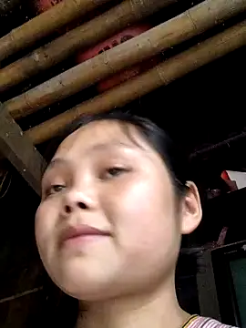 omiu-baby online show from May 6, 2026, 7:01 am