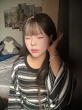 Snapshot of SarahBeii chatting on October 26, 2025, 3:40 am SarahBeii online show from October 26, 2025, 3:40 am