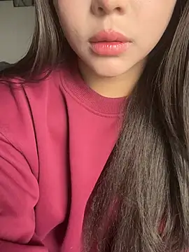 Snapshot of SarahBeii chatting on January 17, 2026, 3:32 am SarahBeii online show from January 17, 2026, 3:32 am