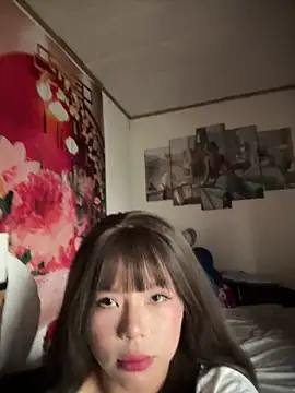 Snapshot of SarahBeii chatting on September 11, 2025, 4:45 am SarahBeii online show from September 11, 2025, 4:45 am