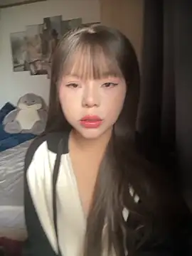 Snapshot of SarahBeii chatting on October 25, 2025, 3:06 am SarahBeii online show from October 25, 2025, 3:06 am