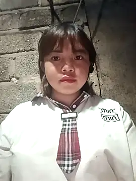 Snapshot of AnHa19 chatting on November 4, 2025, 1:09 am AnHa19 online show from November 4, 2025, 1:09 am