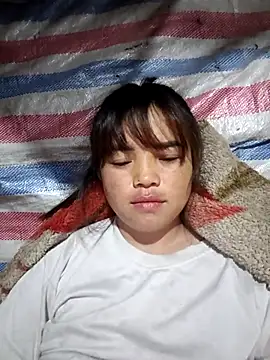 Snapshot of AnHa19 chatting on December 2, 2025, 9:16 pm AnHa19 online show from December 2, 2025, 9:16 pm