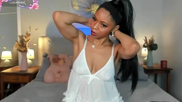 Snapshot of ChelseaQuinn chatting on March 23, 2026, 7:19 am ChelseaQuinn online show from March 23, 2026, 7:19 am