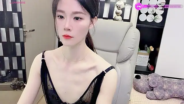Snapshot of Yueyue-MM chatting on June 26, 2026, 1:55 am Yueyue-MM online show from June 26, 2026, 1:55 am