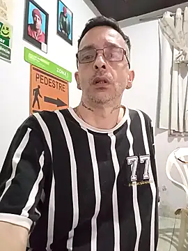 dinho carioca online show from October 9, 2025, 2:39 pm