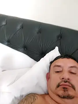 andrerj22 online show from September 16, 2025, 4:19 pm