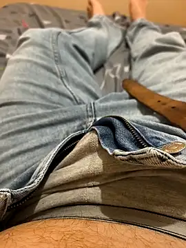 Normalludo0202 online show from October 14, 2025, 3:56 pm