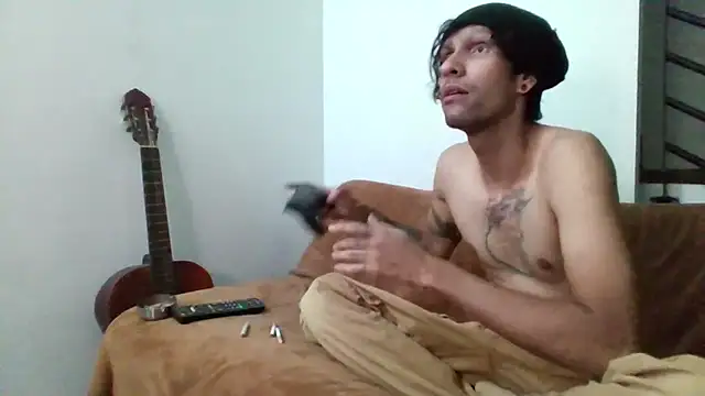 Alejandro92 cali online show from June 6, 2026, 3:01 am