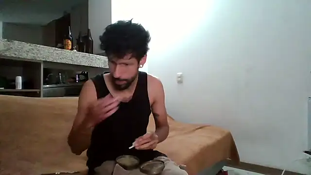 Alejandro92 cali online show from August 8, 2026, 1:18 pm